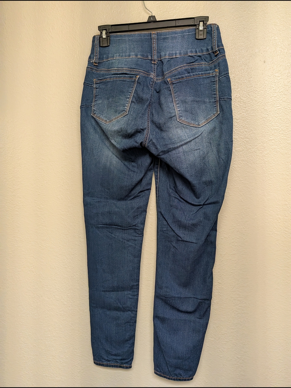 Curvy High-Rise Dark Blue Women’s Skinny Jeans - Picture 7 of 7